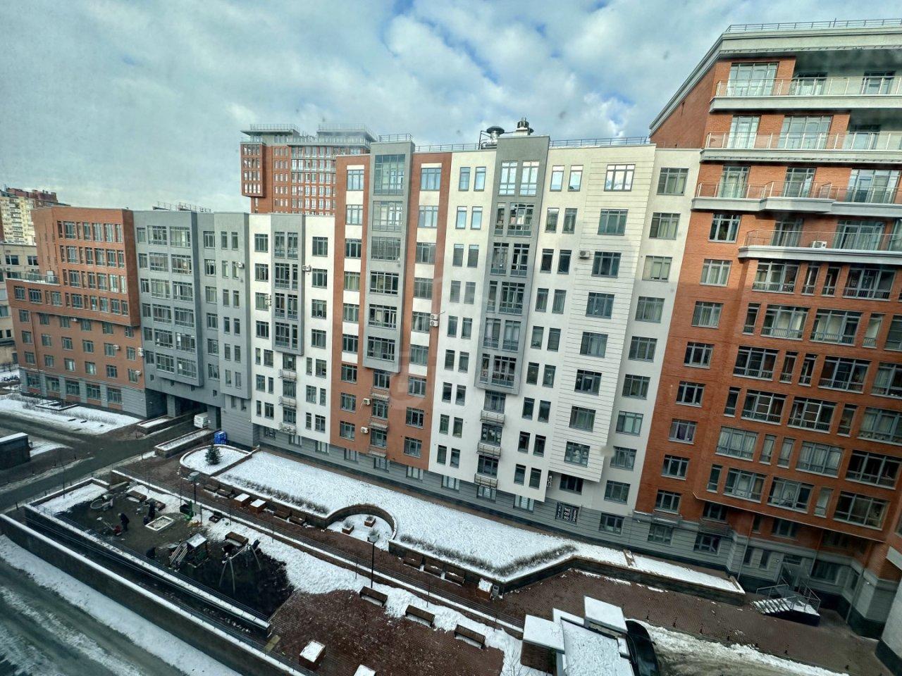 однокомнатная квартира в Санкт-Петербурге по адресу: Обуховской Обороны проспект, 70, к 4, строение 1