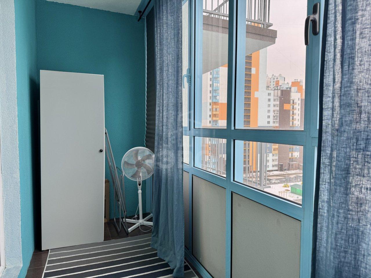 студия в Санкт-Петербурге по адресу: Комендантский проспект, 64, к 1