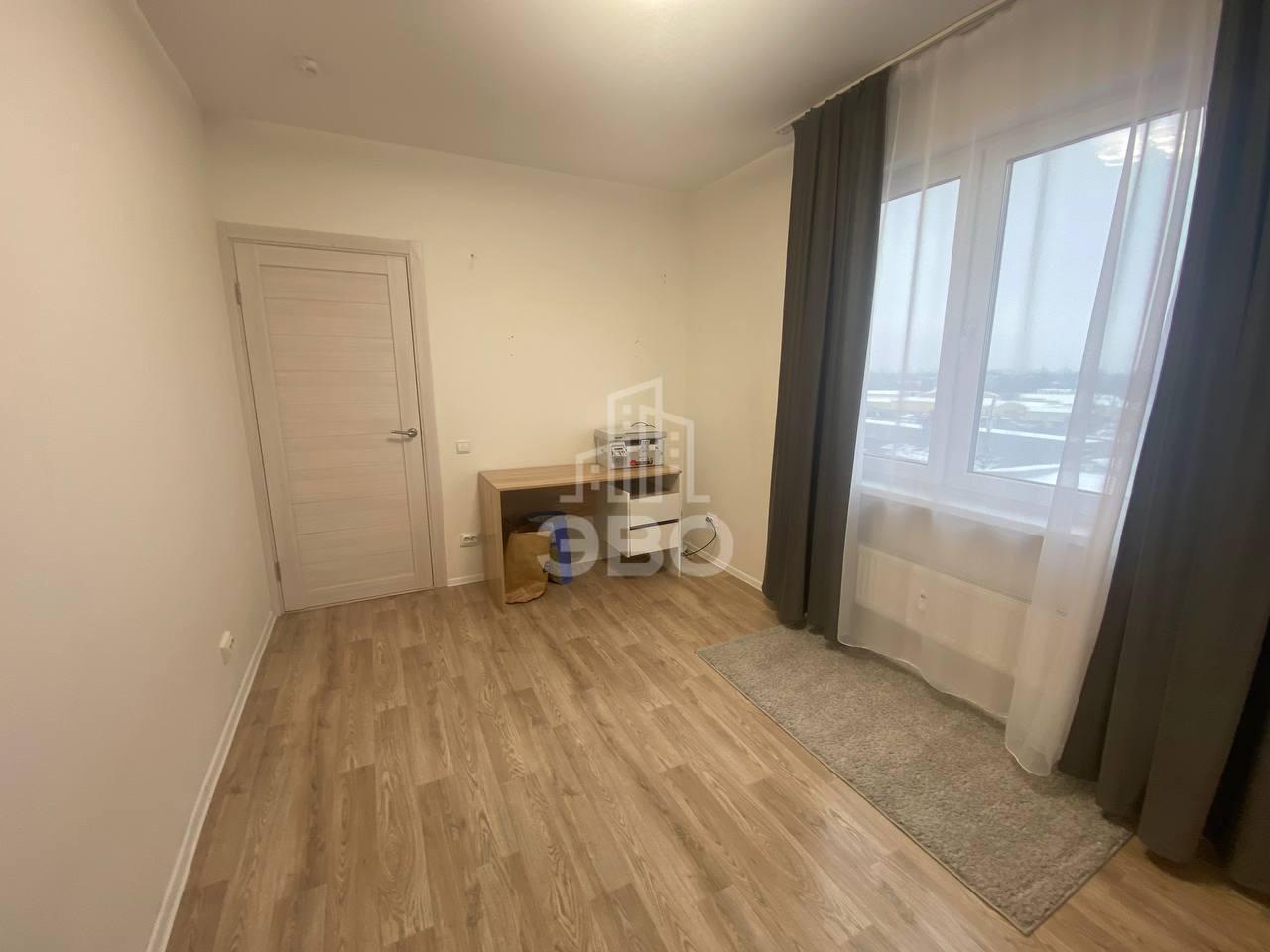 трехкомнатная квартира в Санкт-Петербурге по адресу: Пискарёвский проспект, 145, к 4