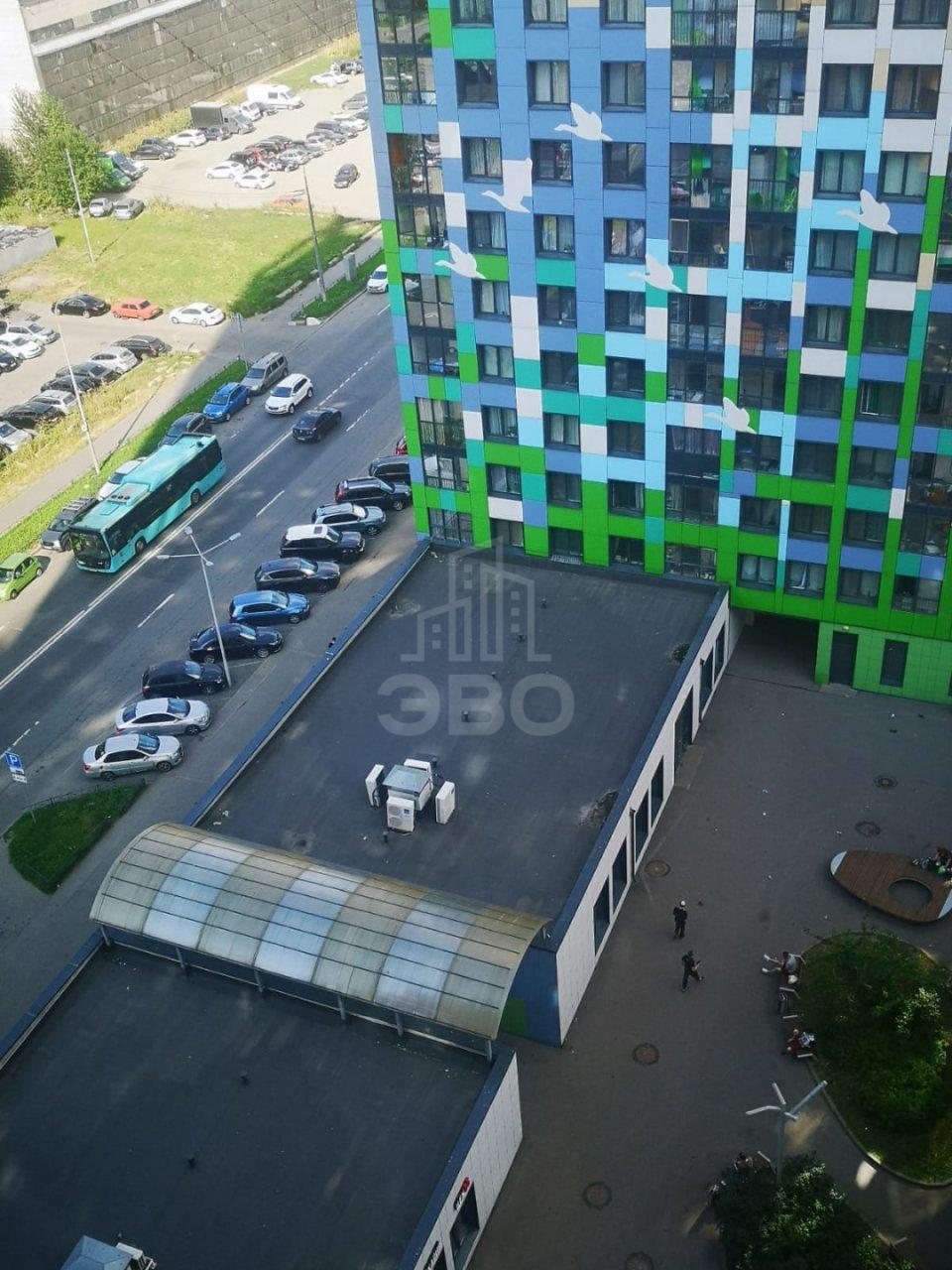 однокомнатная квартира в Санкт-Петербурге по адресу: Крыленко ул., 1, к 1, строение 2