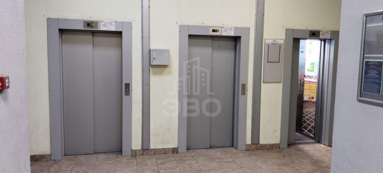 однокомнатная квартира в Санкт-Петербурге по адресу: Крыленко ул., 1, к 1, строение 2