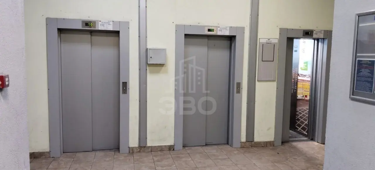 однокомнатная квартира в Санкт-Петербурге по адресу: Крыленко ул., 1, к 1, строение 2