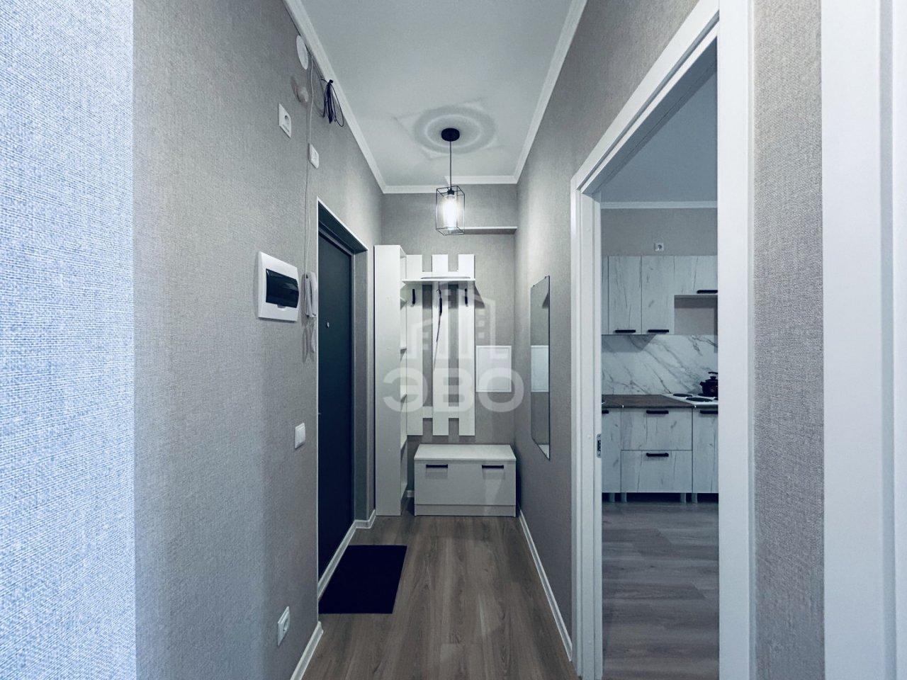 однокомнатная квартира в Санкт-Петербурге по адресу: Нины Петровой ул., 10, к 1