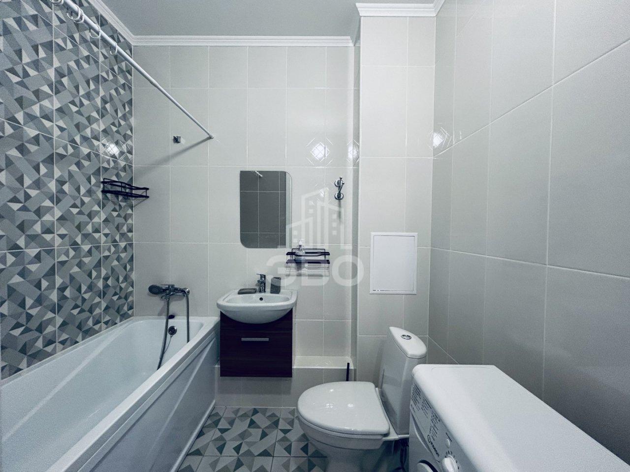 однокомнатная квартира в Санкт-Петербурге по адресу: Нины Петровой ул., 10, к 1