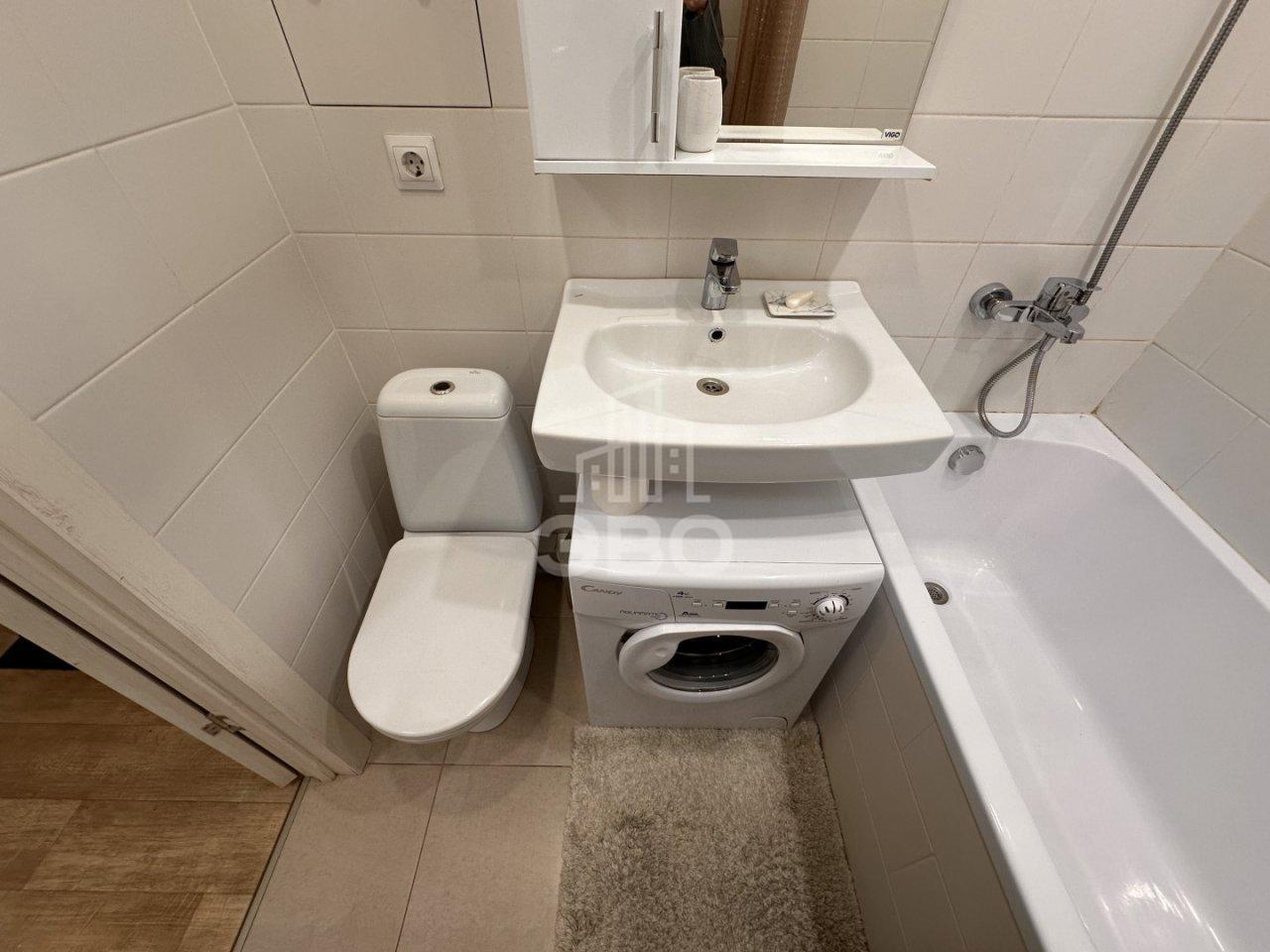 однокомнатная квартира в Санкт-Петербурге по адресу: Шаумяна проспект, 46