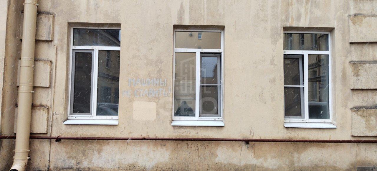 трехкомнатная квартира в Санкт-Петербурге по адресу: Бородинская ул., 13, литера А