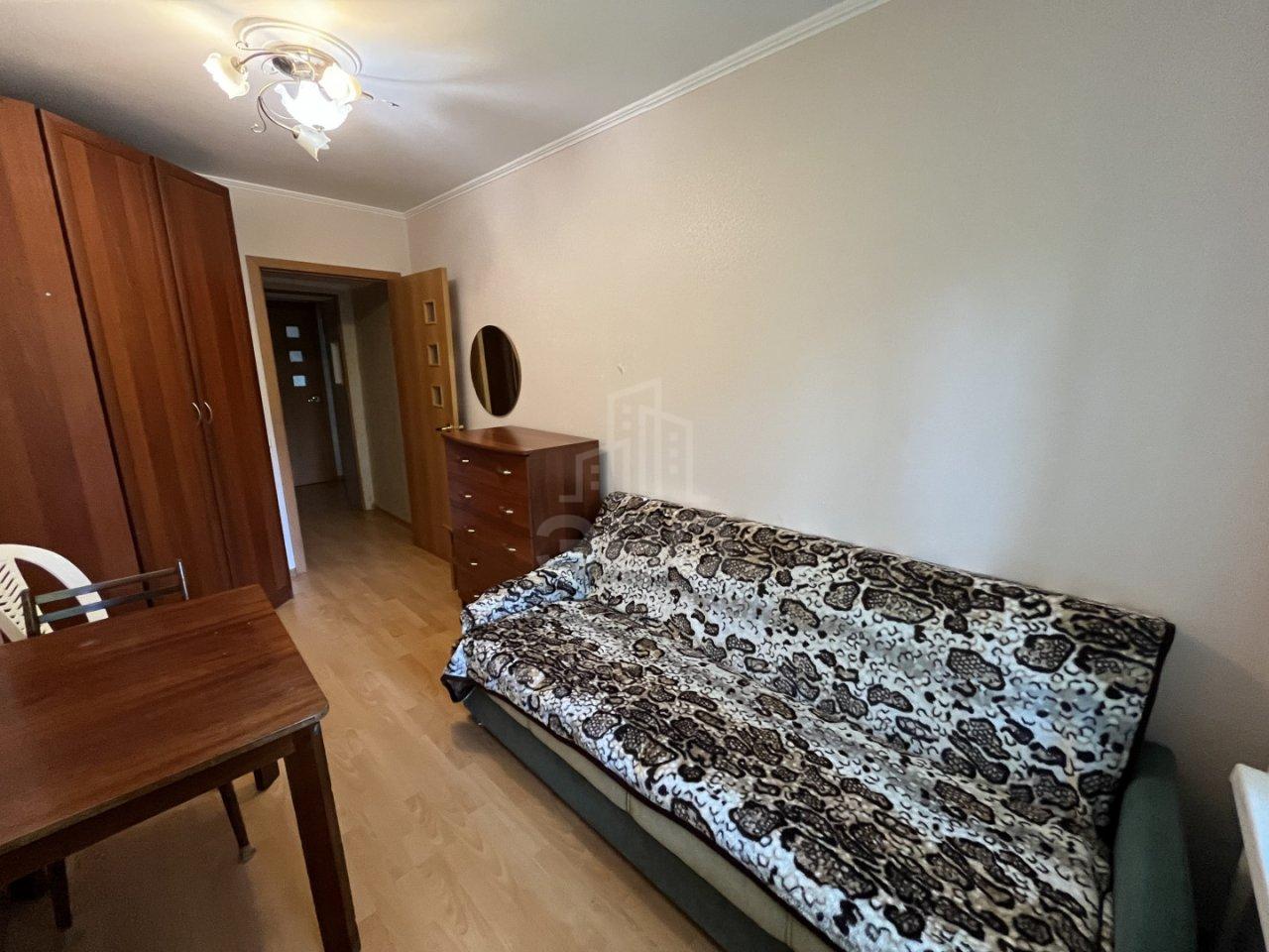 трехкомнатная квартира в Санкт-Петербурге по адресу: Наличная ул., 39, к 1