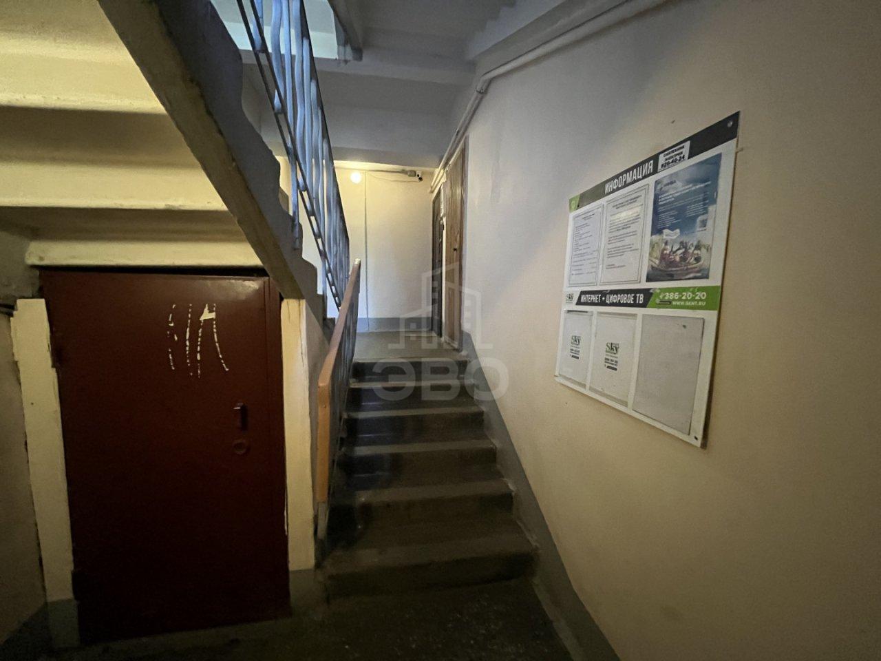 трехкомнатная квартира в Санкт-Петербурге по адресу: Наличная ул., 39, к 1