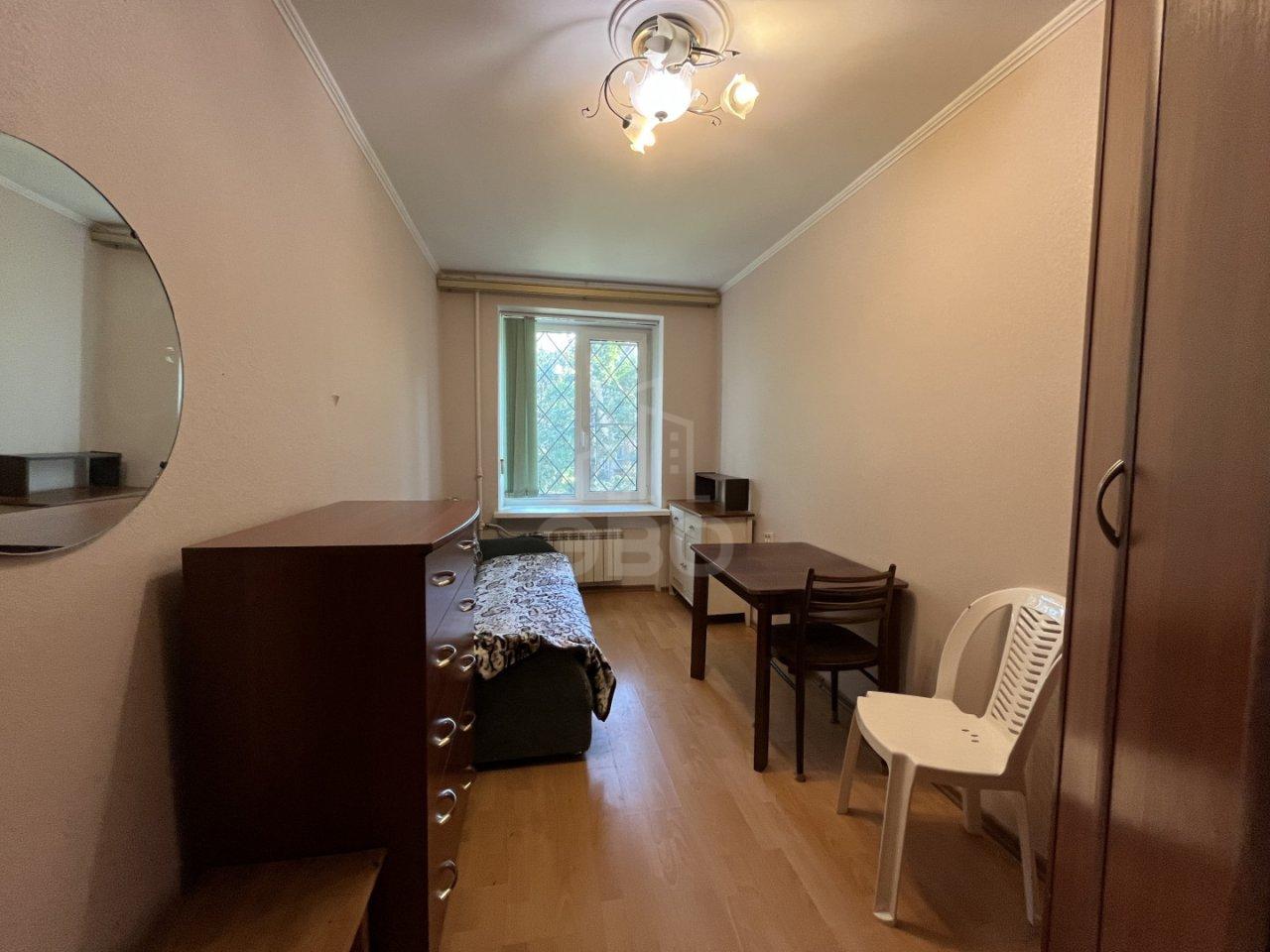 трехкомнатная квартира в Санкт-Петербурге по адресу: Наличная ул., 39, к 1