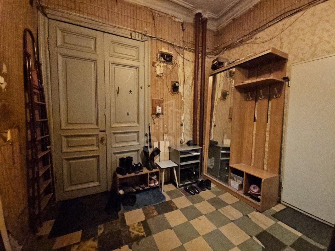 комната в Санкт-Петербурге по адресу: 9-я Советская ул., 11-13, литера А