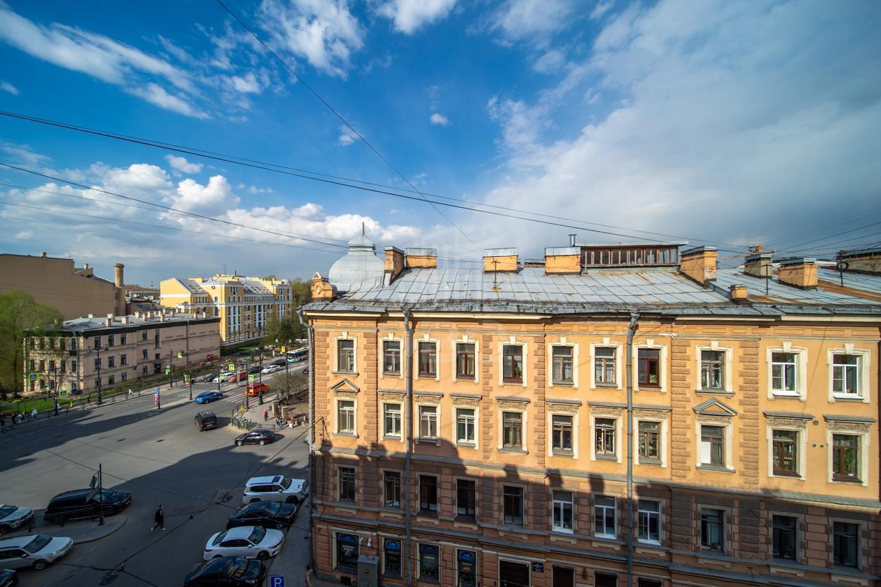 комната в Санкт-Петербурге по адресу: 9-я Советская ул., 11-13, литера А