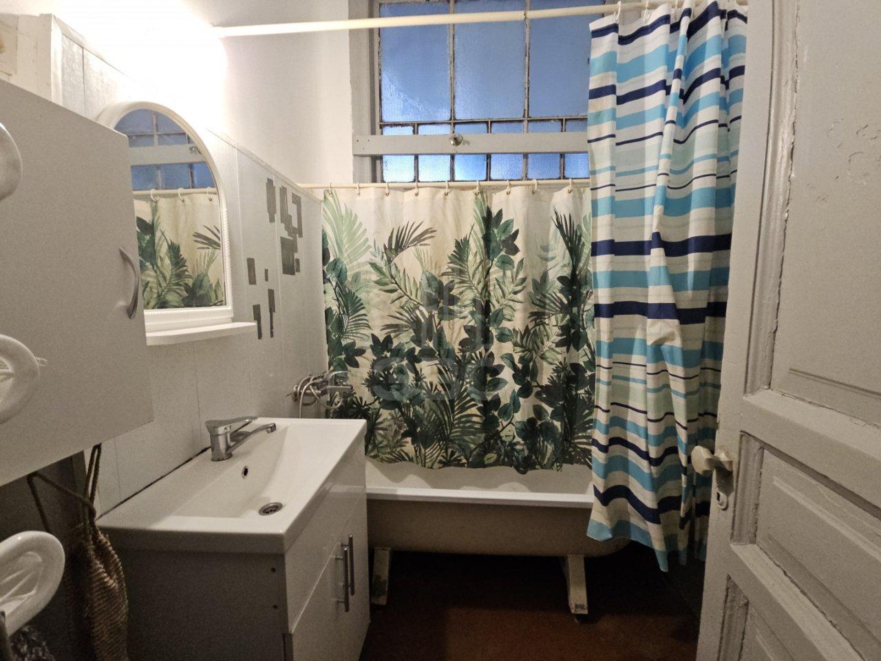 комната в Санкт-Петербурге по адресу: 9-я Советская ул., 11-13, литера А