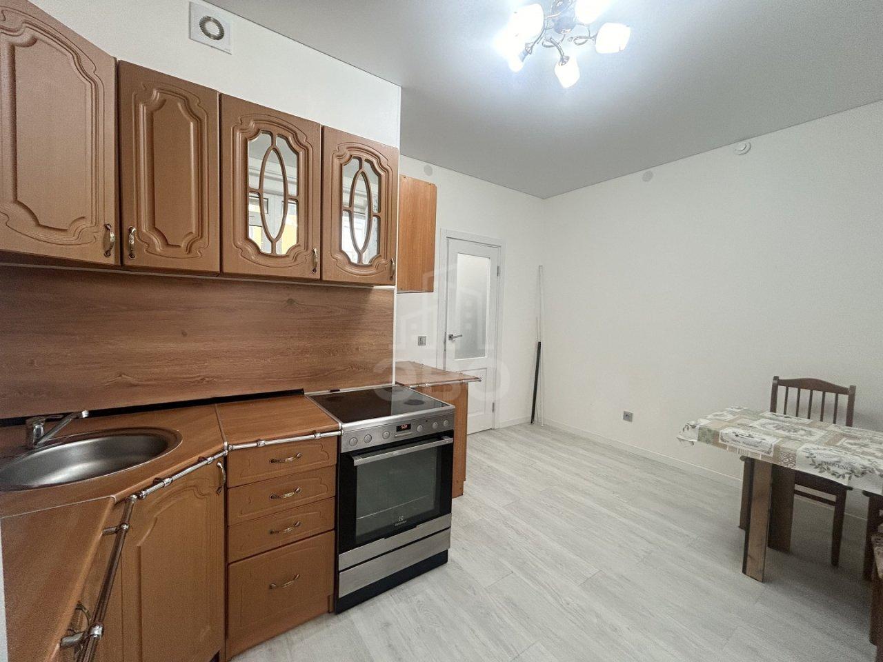 однокомнатная квартира в Санкт-Петербурге по адресу: Струве ул., 12, к 1