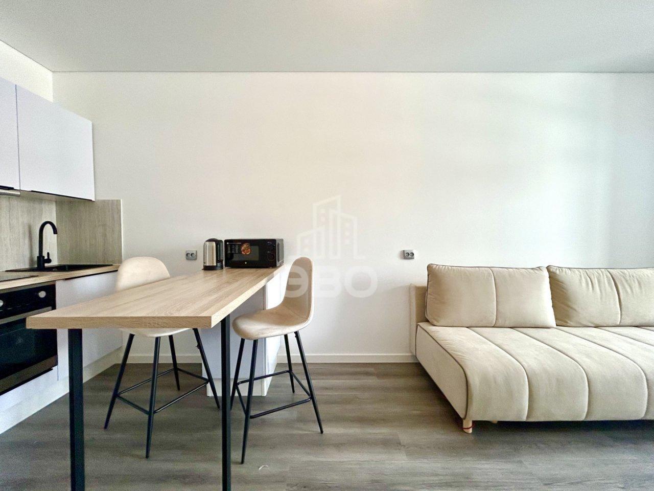 студия в Санкт-Петербурге по адресу: Ветеранов проспект, 198