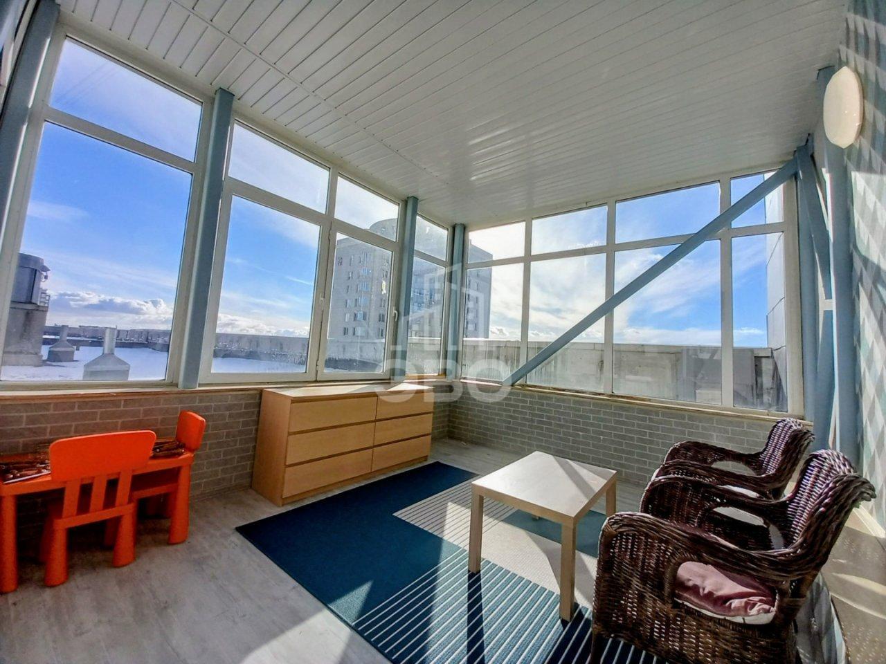 трехкомнатная квартира в Санкт-Петербурге по адресу: Выборгское ш., 15