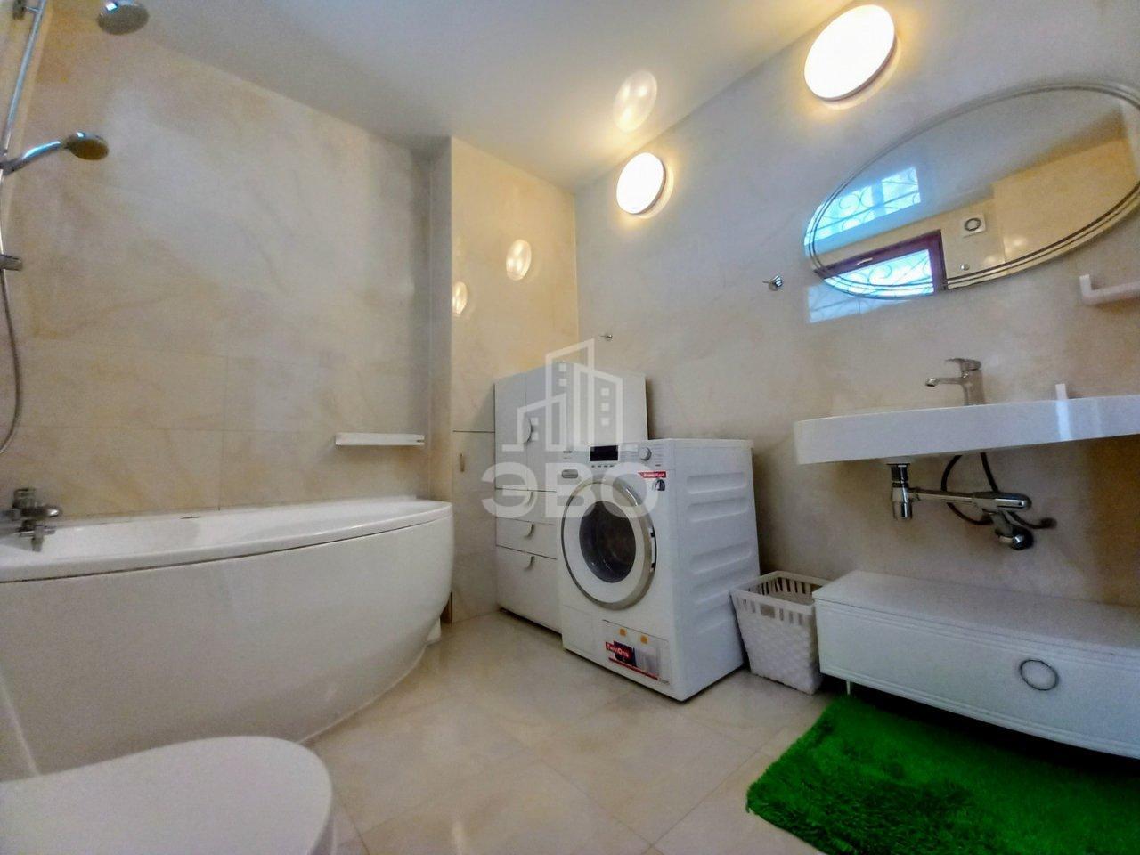 трехкомнатная квартира в Санкт-Петербурге по адресу: Выборгское ш., 15