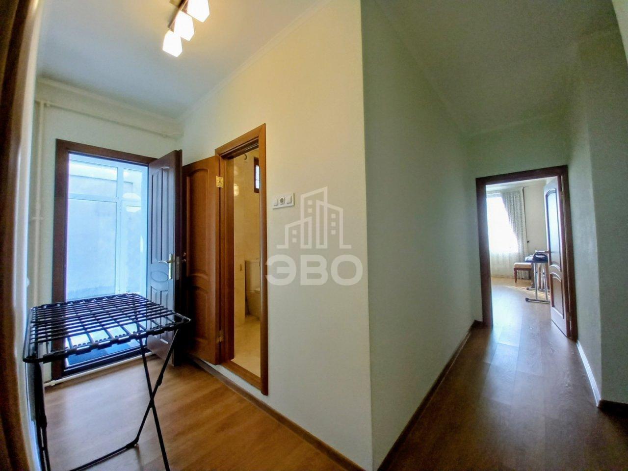 трехкомнатная квартира в Санкт-Петербурге по адресу: Выборгское ш., 15