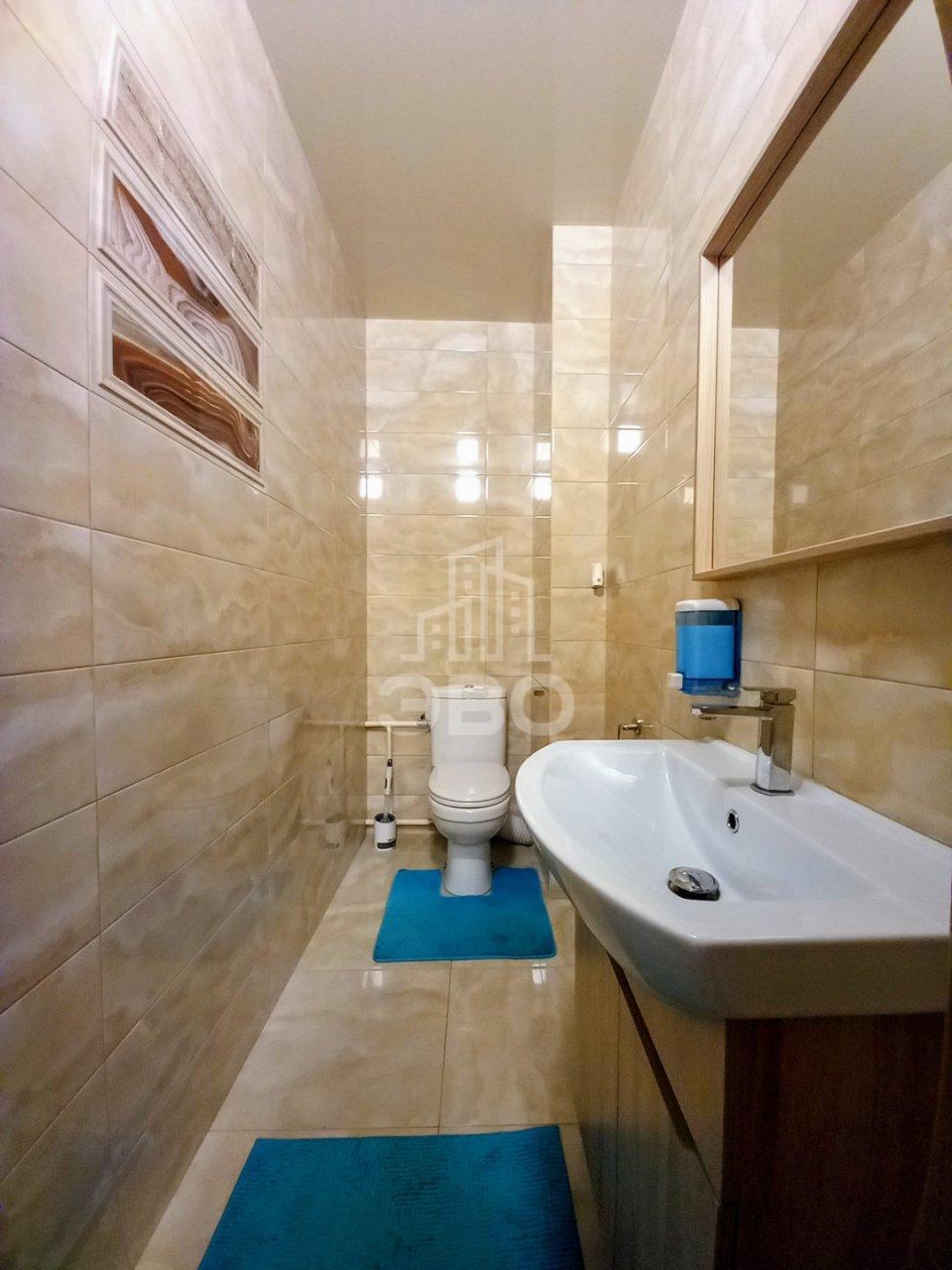 трехкомнатная квартира в Санкт-Петербурге по адресу: Выборгское ш., 15