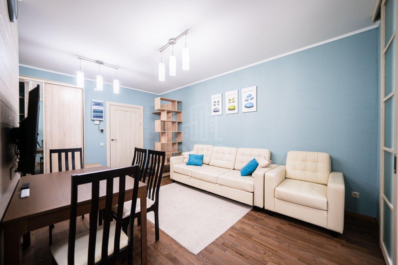 двухкомнатная квартира в Санкт-Петербурге по адресу: Черняховского ул., 25