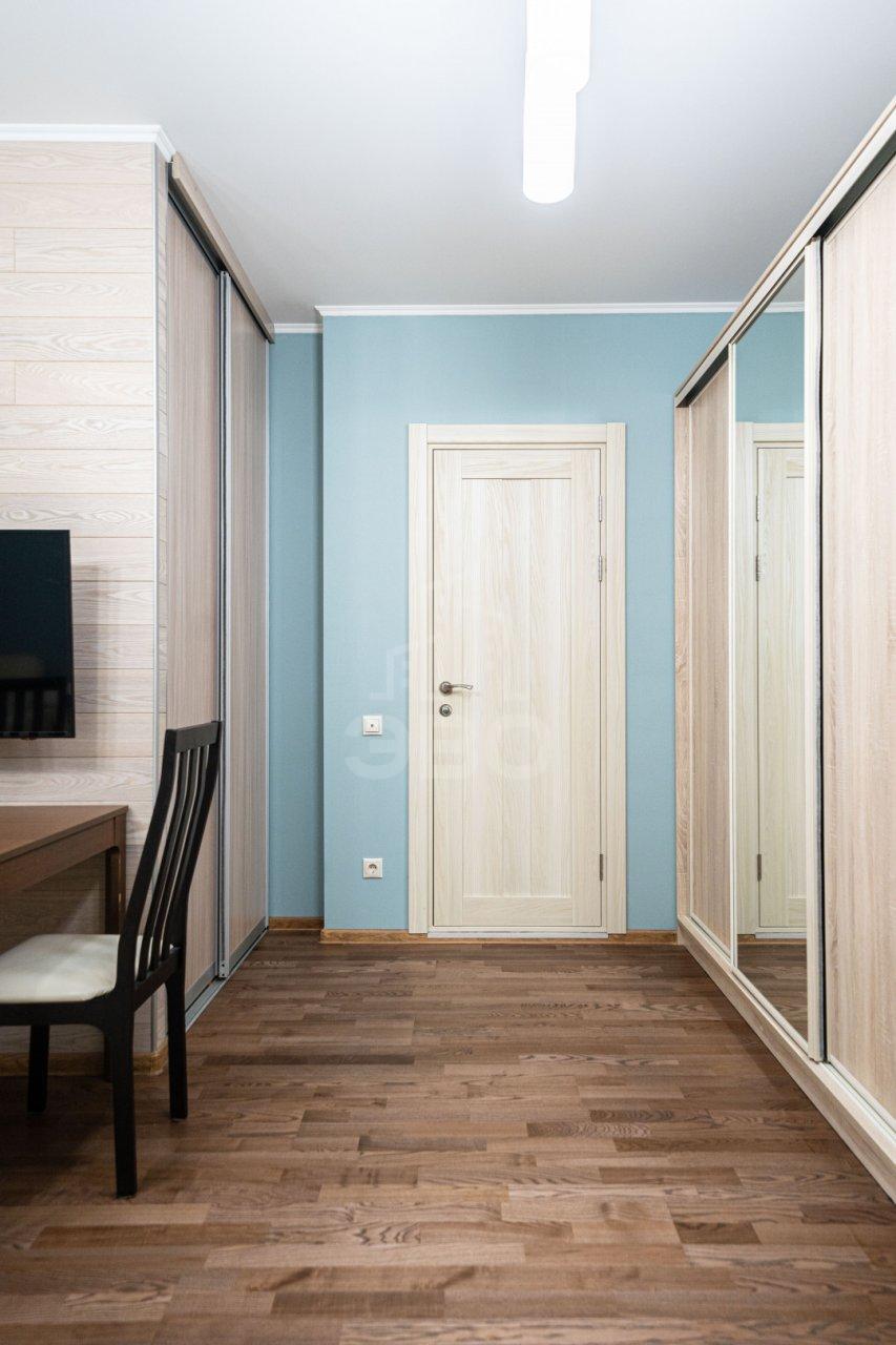 двухкомнатная квартира в Санкт-Петербурге по адресу: Черняховского ул., 25