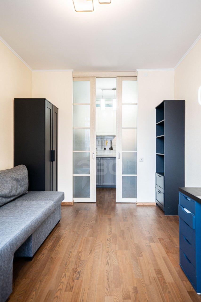 двухкомнатная квартира в Санкт-Петербурге по адресу: Черняховского ул., 25