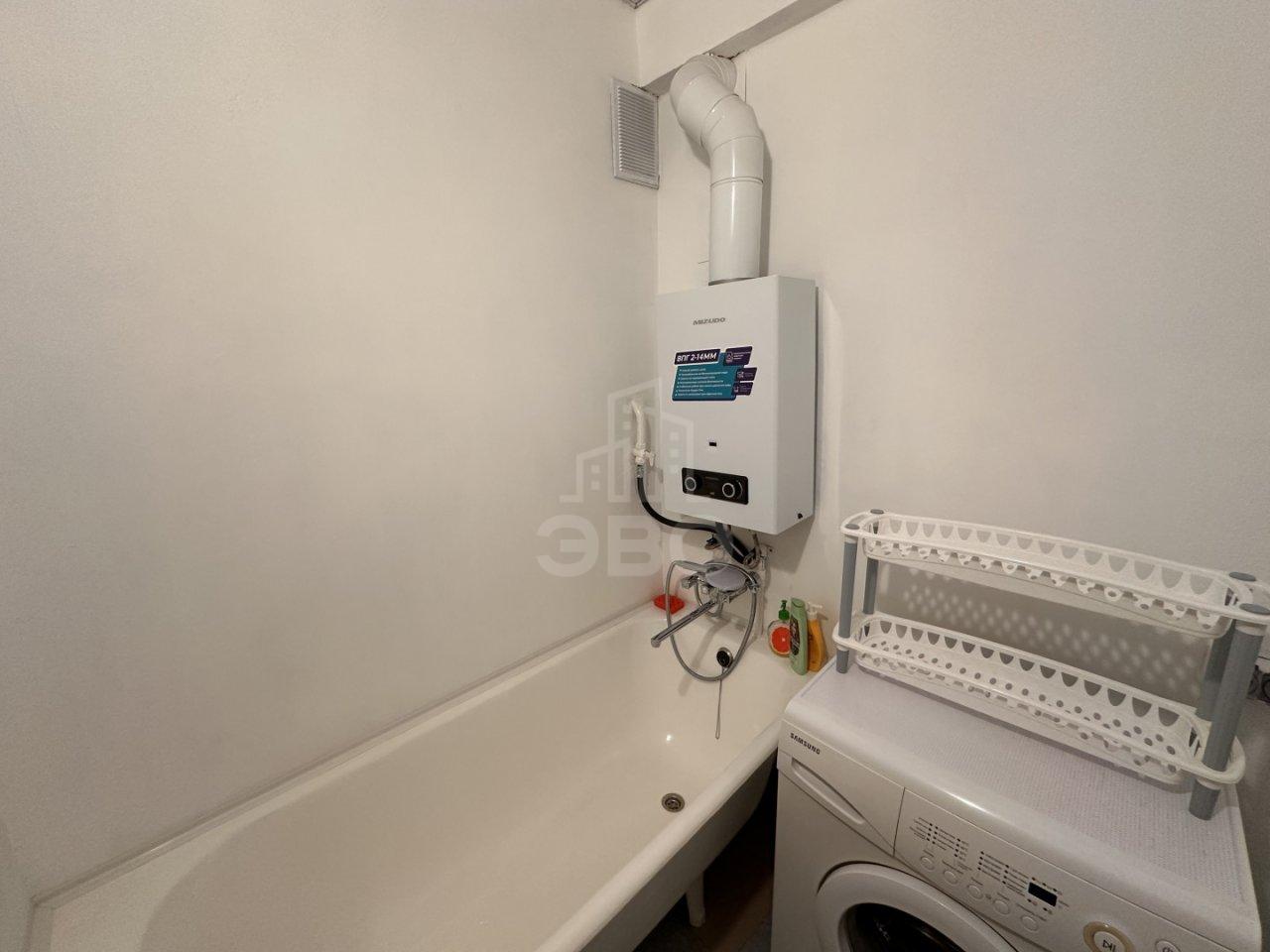 двухкомнатная квартира в Санкт-Петербурге по адресу: Новоизмайловский проспект, 26, к 3