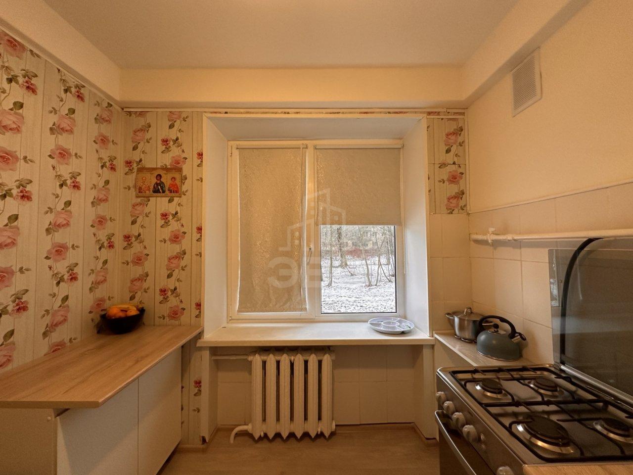 двухкомнатная квартира в Санкт-Петербурге по адресу: Новоизмайловский проспект, 26, к 3