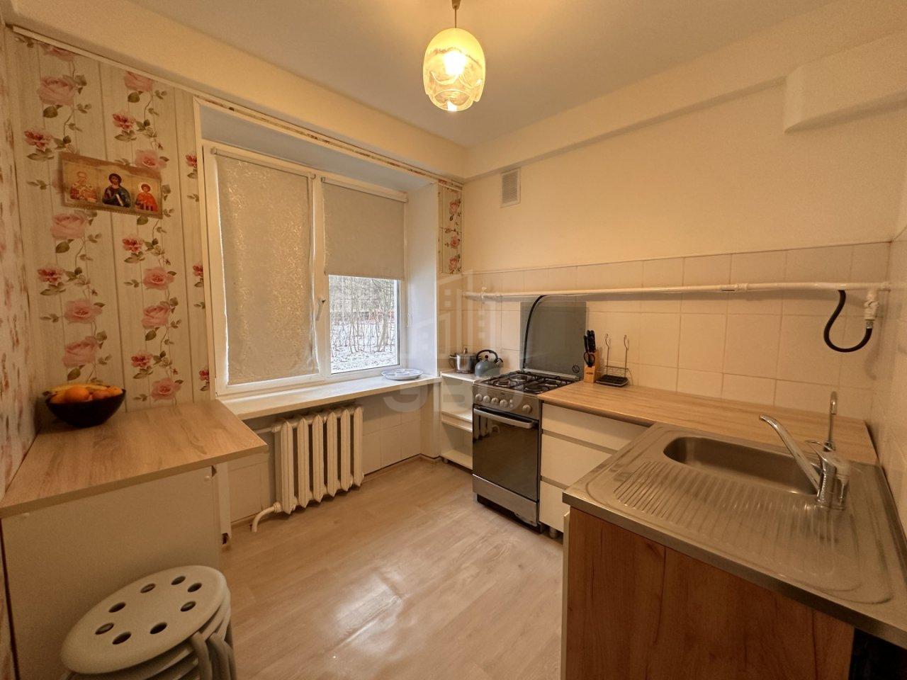 двухкомнатная квартира в Санкт-Петербурге по адресу: Новоизмайловский проспект, 26, к 3