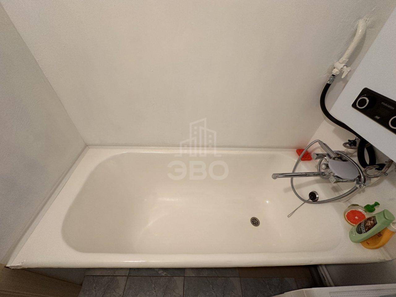 двухкомнатная квартира в Санкт-Петербурге по адресу: Новоизмайловский проспект, 26, к 3