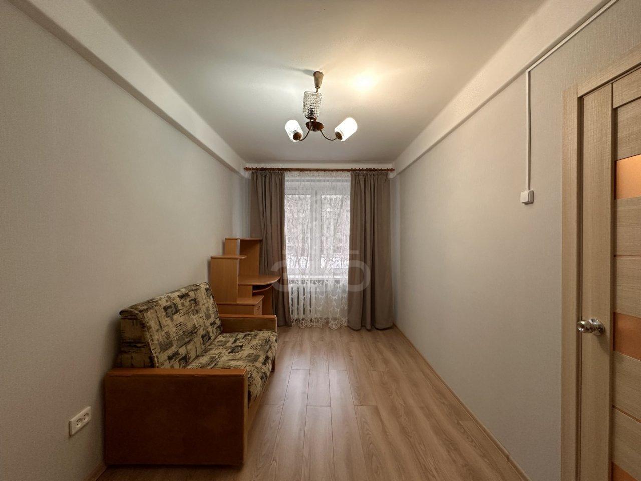 двухкомнатная квартира в Санкт-Петербурге по адресу: Новоизмайловский проспект, 26, к 3