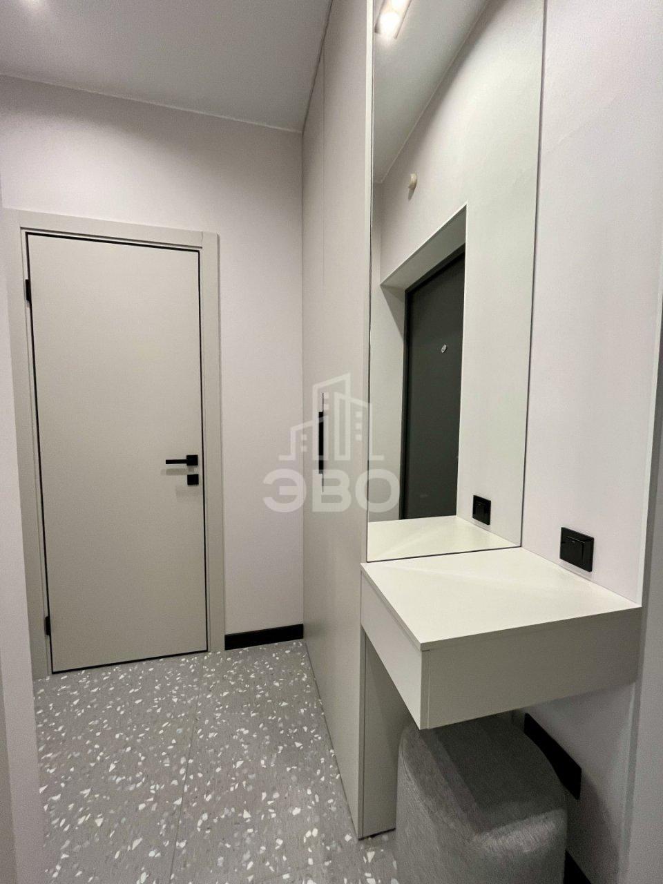 однокомнатная квартира в Санкт-Петербурге по адресу: Планерная ул., 91, к 1, строение 1