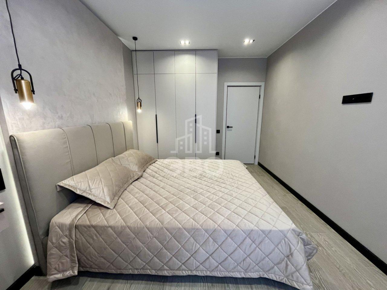 однокомнатная квартира в Санкт-Петербурге по адресу: Планерная ул., 91, к 1, строение 1