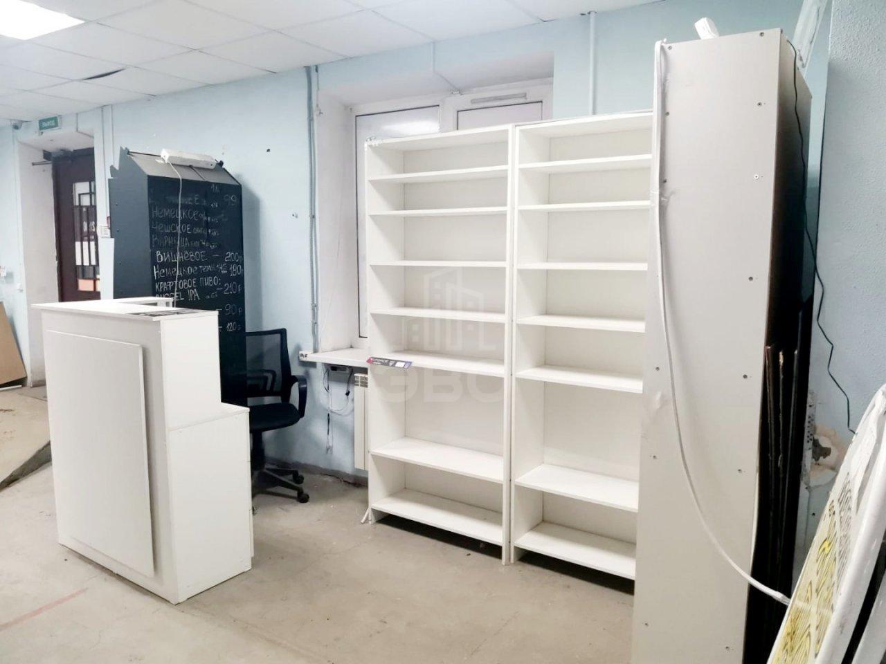 коммерция в Санкт-Петербурге по адресу: Малиновская ул., 8