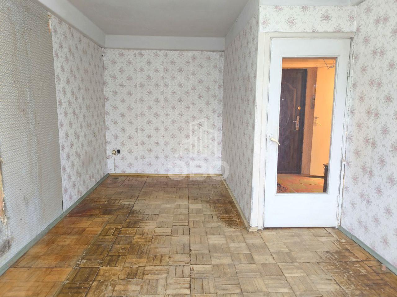 однокомнатная квартира в Санкт-Петербурге по адресу: Вавиловых ул., 4, к 1