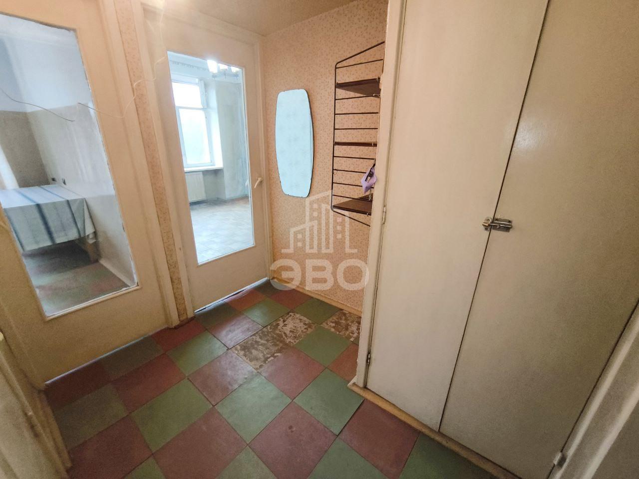 однокомнатная квартира в Санкт-Петербурге по адресу: Вавиловых ул., 4, к 1