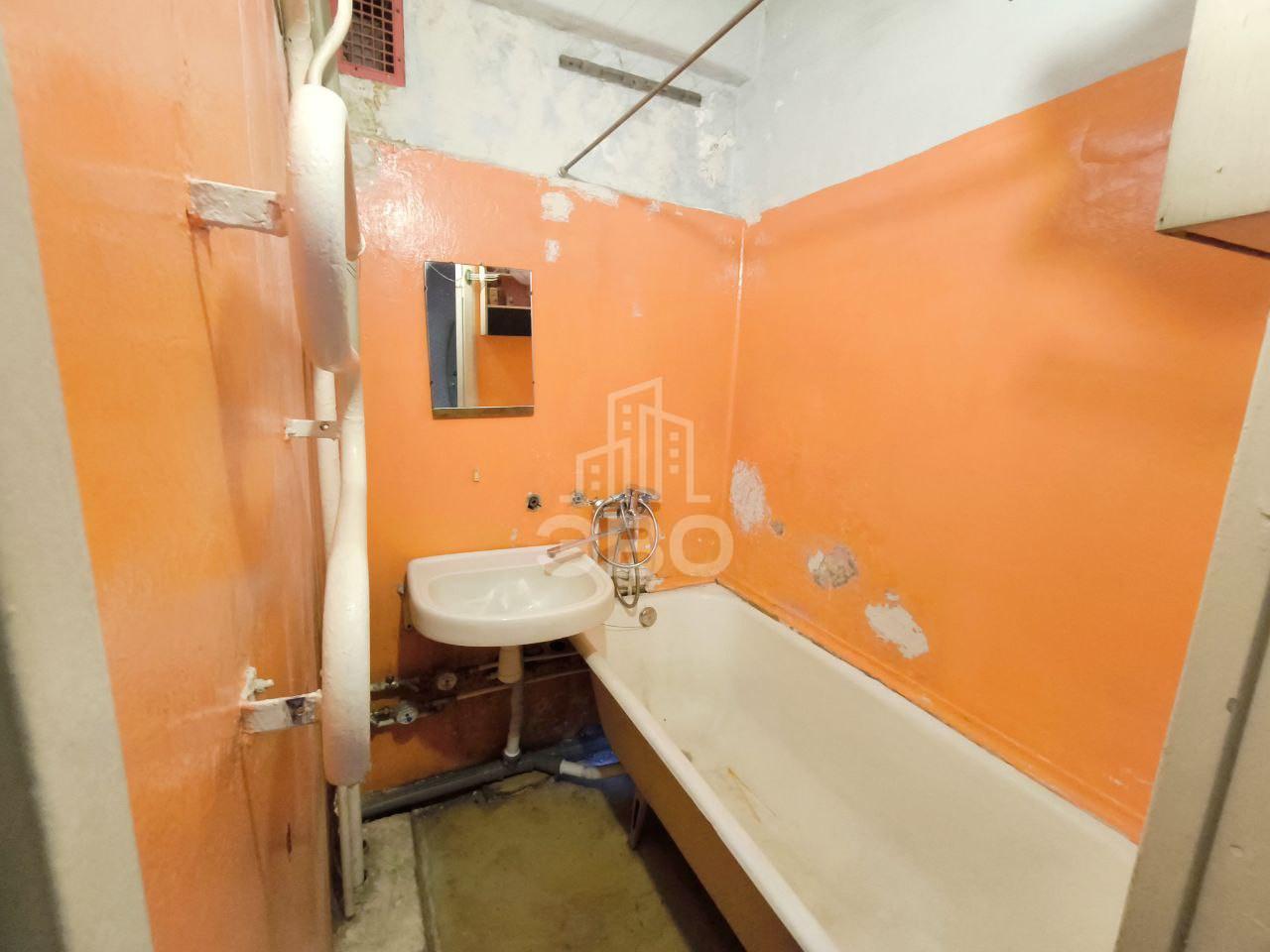 однокомнатная квартира в Санкт-Петербурге по адресу: Вавиловых ул., 4, к 1