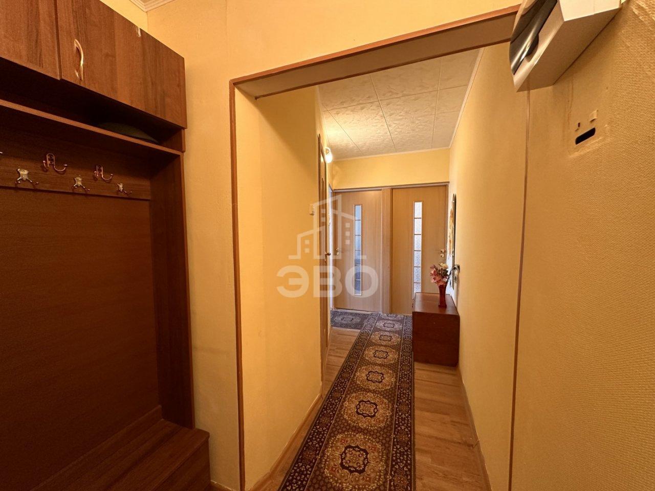 двухкомнатная квартира в Санкт-Петербурге по адресу: Дыбенко ул., 20, к 1