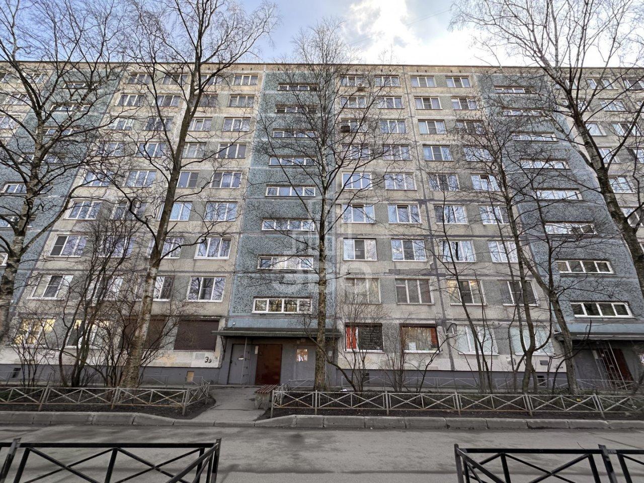 двухкомнатная квартира в Санкт-Петербурге по адресу: Дыбенко ул., 20, к 1