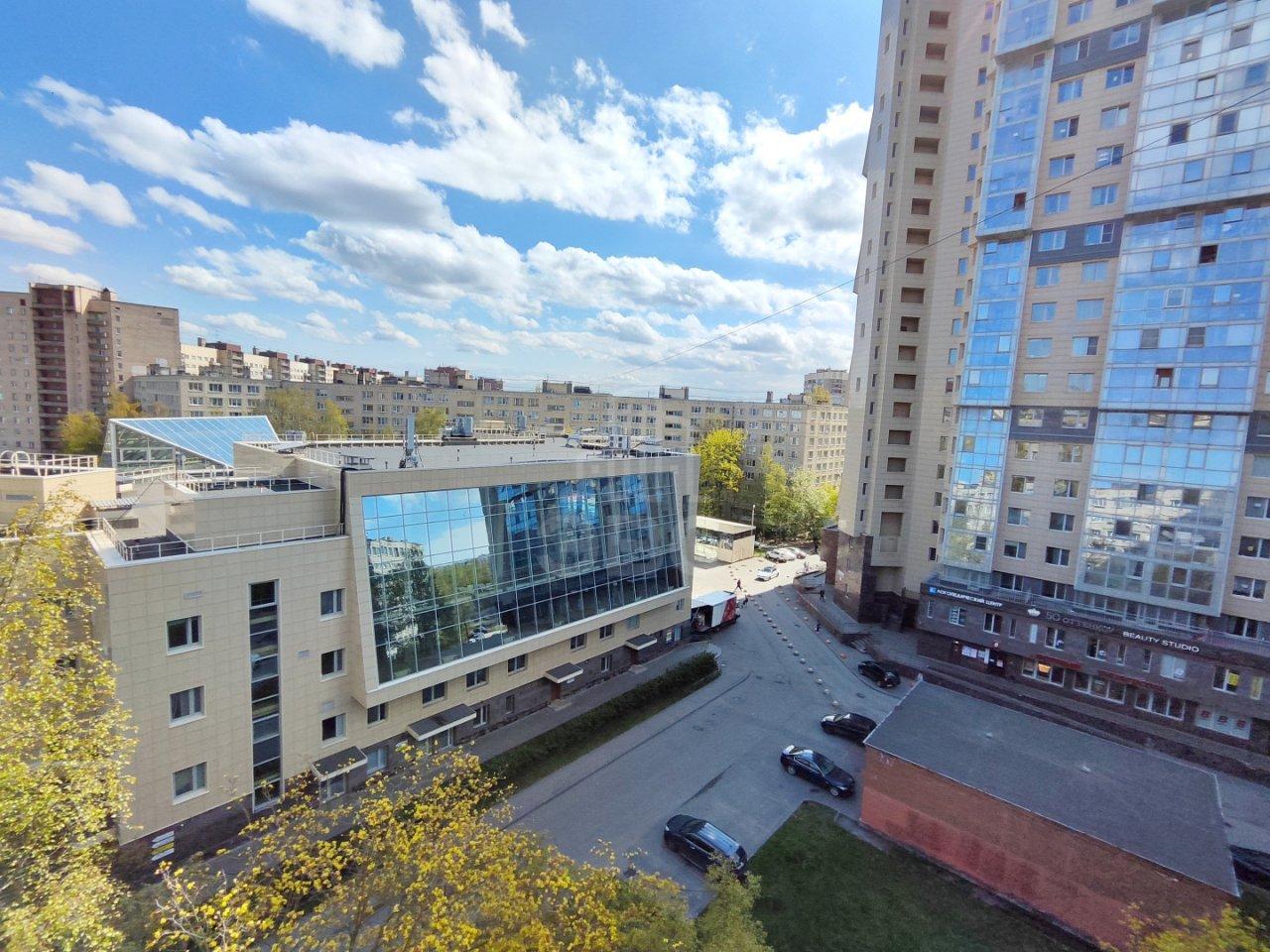 однокомнатная квартира в Санкт-Петербурге по адресу: Большевиков проспект, 5, литера А