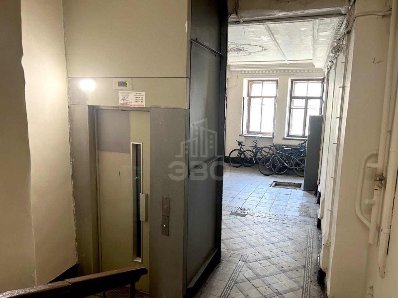 комната в Санкт-Петербурге по адресу: Мытнинская ул., 9