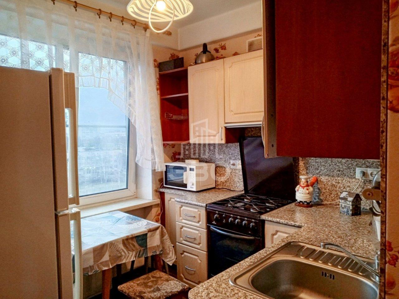 двухкомнатная квартира в Санкт-Петербурге по адресу: Товарищеский проспект, 14