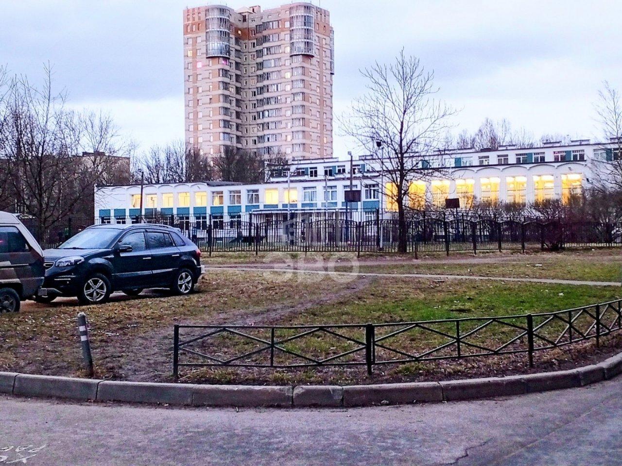 двухкомнатная квартира в Санкт-Петербурге по адресу: Товарищеский проспект, 14