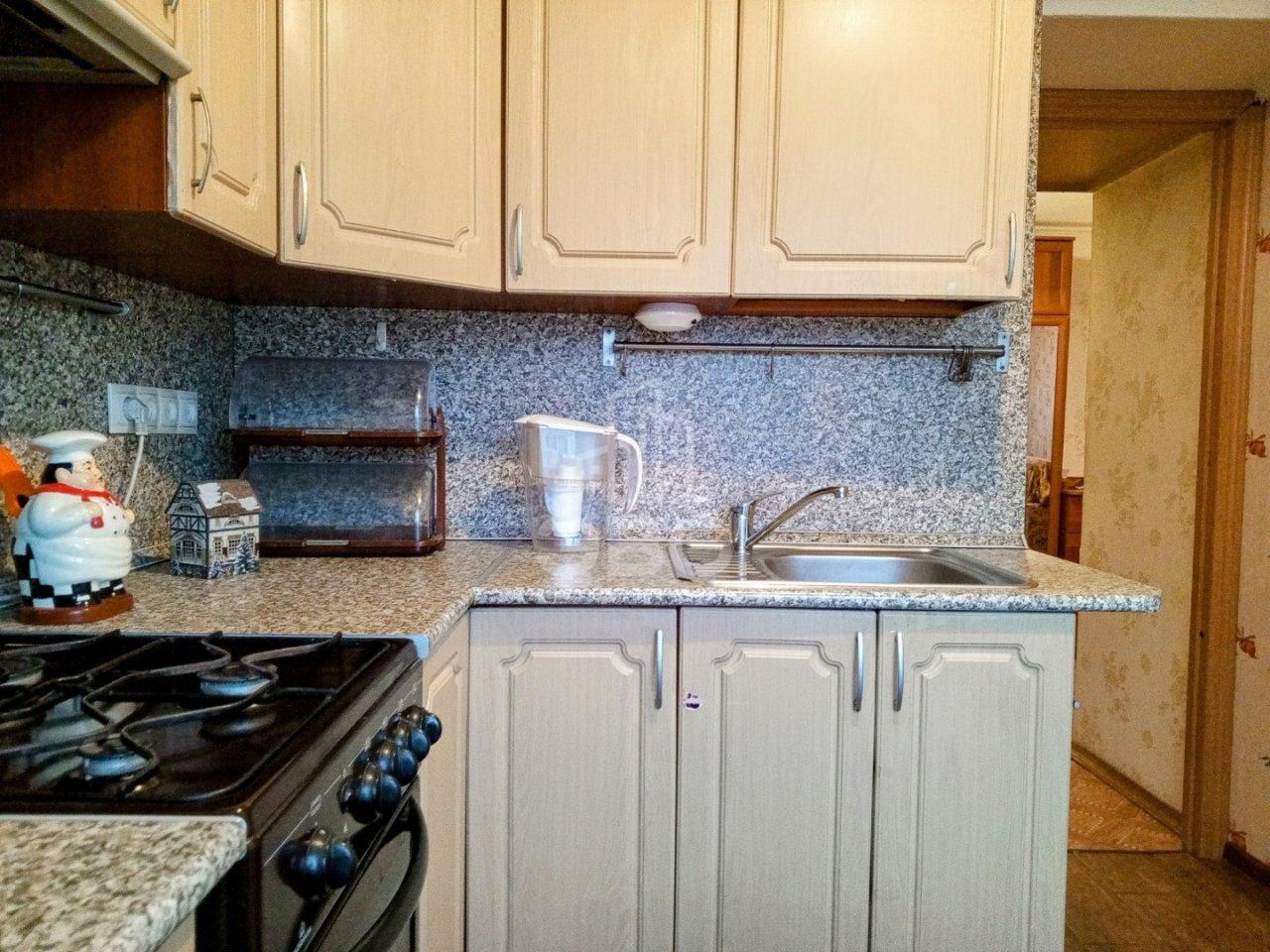 двухкомнатная квартира в Санкт-Петербурге по адресу: Товарищеский проспект, 14