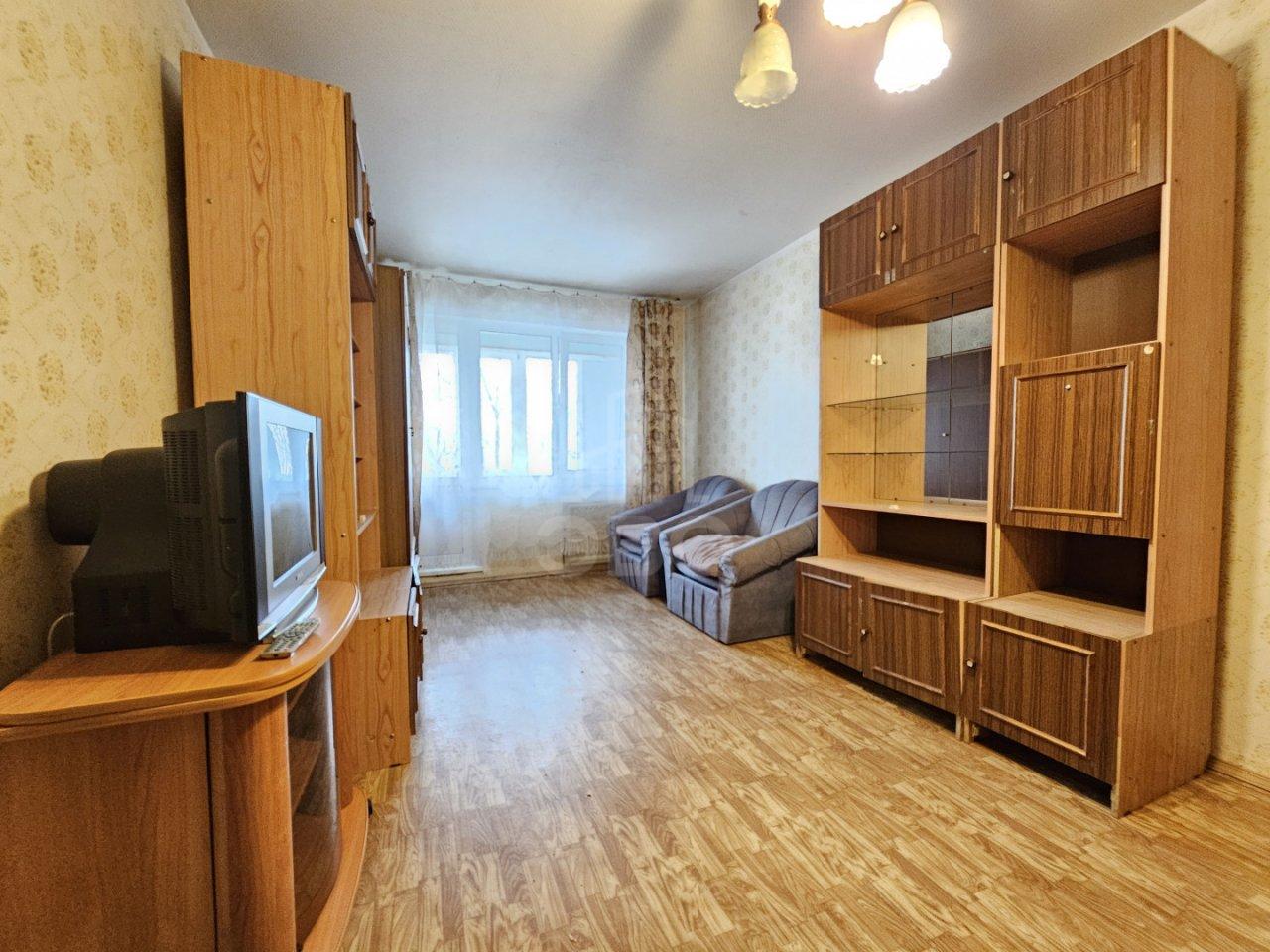 однокомнатная квартира в Санкт-Петербурге по адресу: Серебристый б-р., 25, к 2