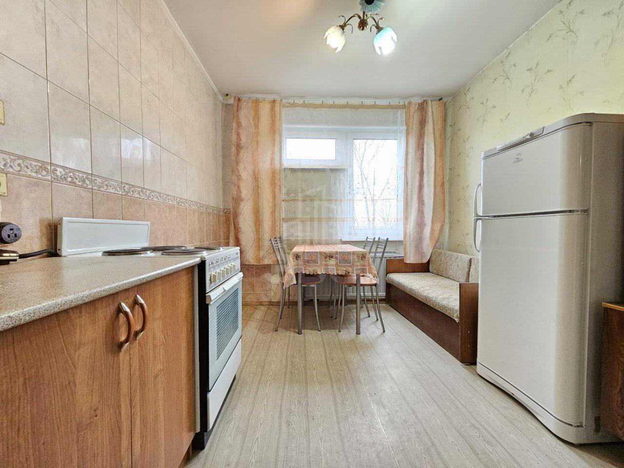 однокомнатная квартира в Санкт-Петербурге по адресу: Серебристый б-р., 25, к 2