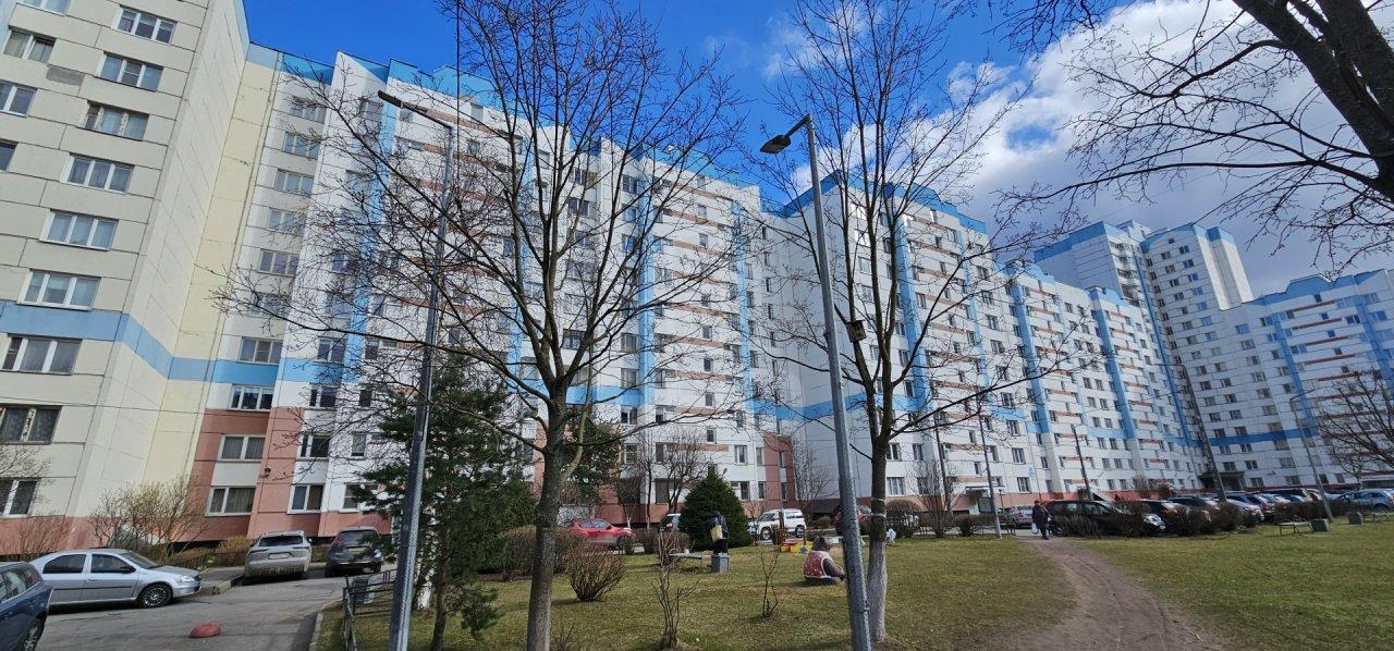 однокомнатная квартира в Санкт-Петербурге по адресу: Серебристый б-р., 25, к 2