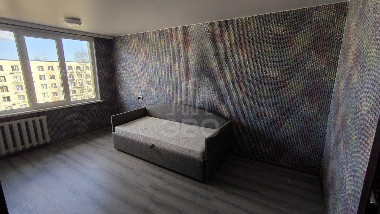 четырехкомнатная квартира в Санкт-Петербурге по адресу: 2-й мкр., 50