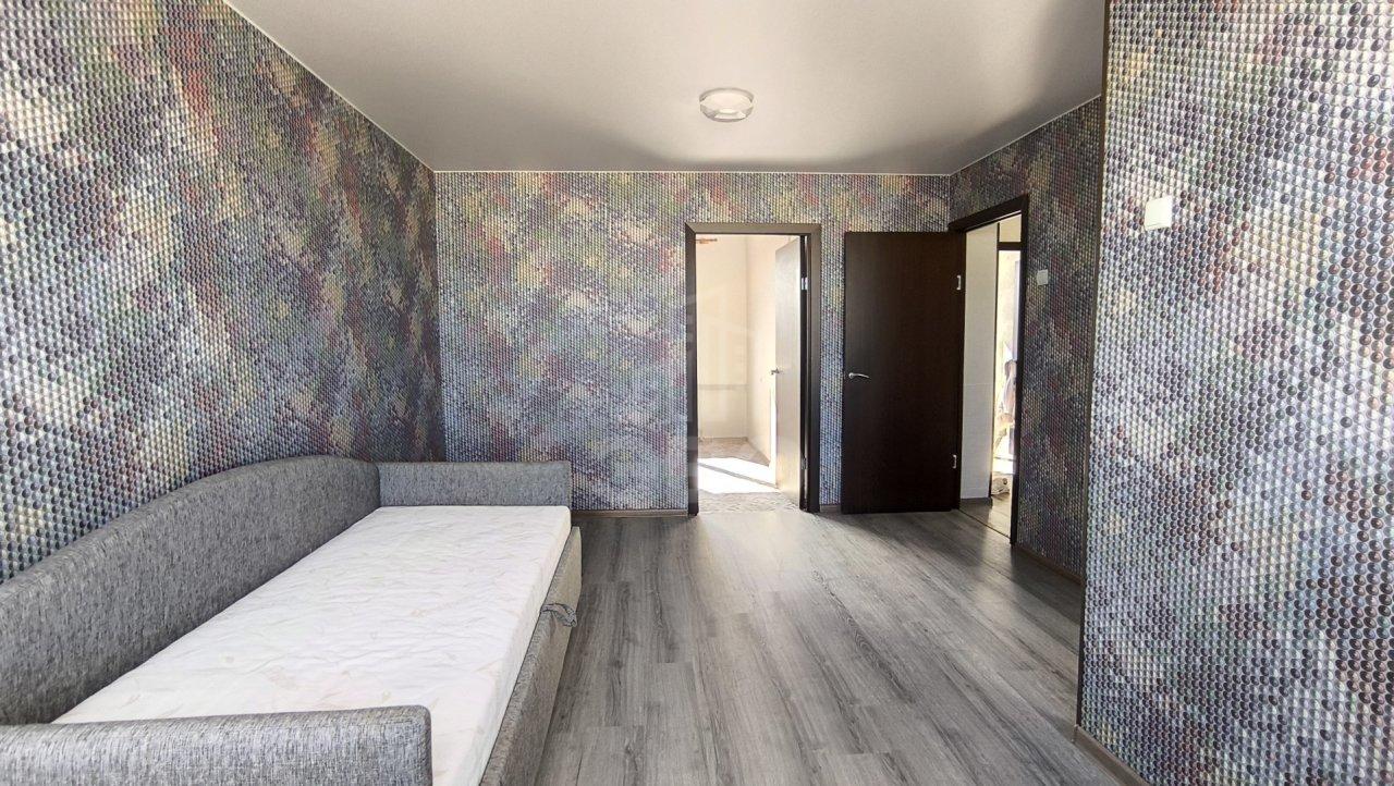 четырехкомнатная квартира в Санкт-Петербурге по адресу: 2-й мкр., 50