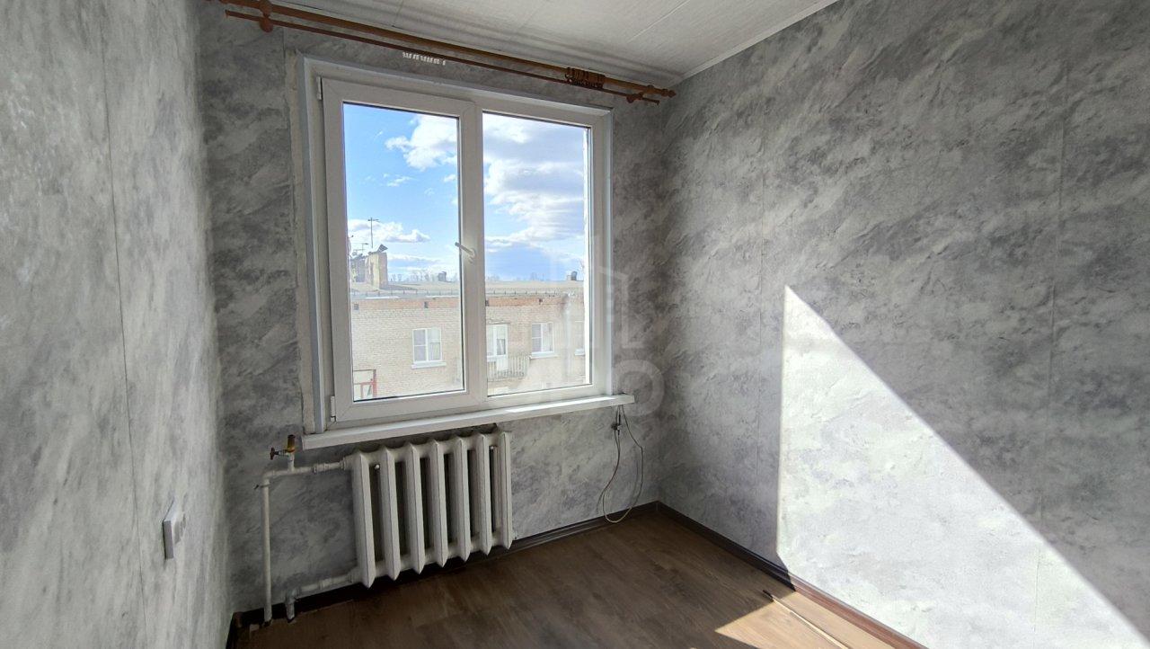 четырехкомнатная квартира в Санкт-Петербурге по адресу: 2-й мкр., 50