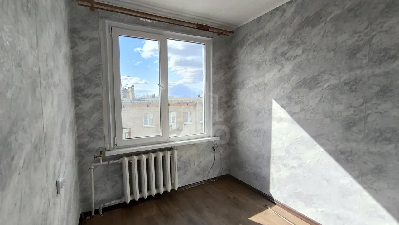 четырехкомнатная квартира в Санкт-Петербурге по адресу: 2-й мкр., 50